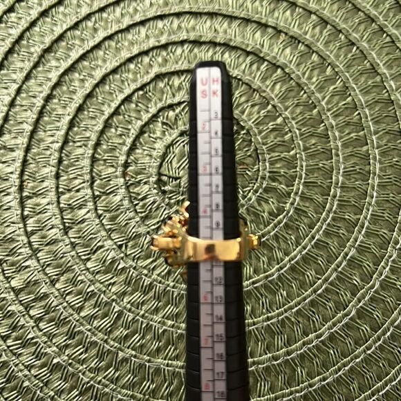 Beautiful bohemian cocktail ring with dark blue and white stones EUC - Picture 7 of 7